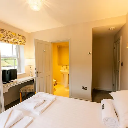 Oakerthorpe Holiday Village Alfreton Exterior photo