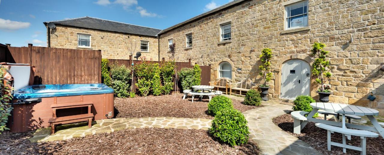 Oakerthorpe Village Farm stay Alfreton
